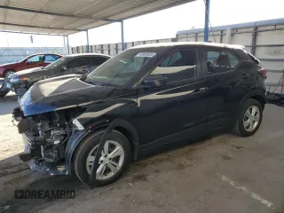 2024 Nissan Kicks S with VIN 3N1CP5BV2RL548454, listed as a Copart auction lot 46900525 with 256 mi miles and Salvage Title. Bid and sale history available at carsss.com. Image 1.
