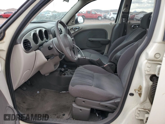 2004 Chrysler PT Cruiser with VIN 3C4FY48B24T346902, listed as a Copart auction lot 48705255 with 75,519 mi miles and Clean title. Bid and sale history available at DreamBid. Image 7.