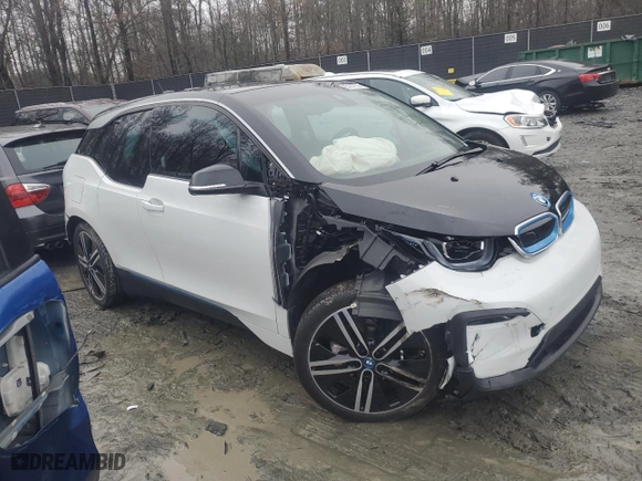 2019 BMW i3 with VIN WBY8P2C55K7E47114, listed as a Copart auction lot 85257574 with 36,348 mi miles and Salvage Title. Bid and sale history available at carsss.com. Image 4.