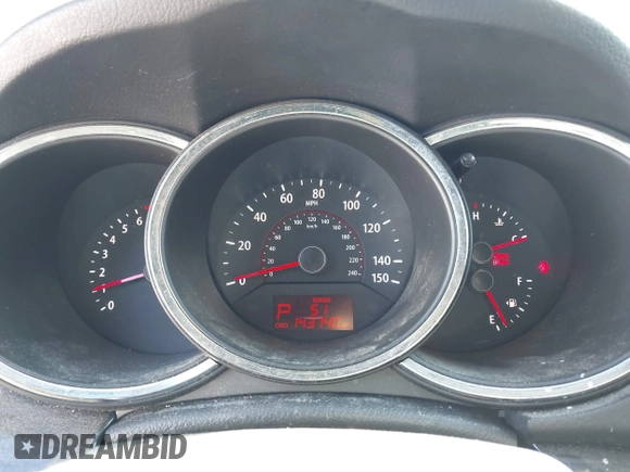 2011 Kia Sorento LX with VIN 5XYKT3A19BG172193, listed as a IAAI auction lot 41742744 with 143,740 mi miles. Bid and sale history available at carsss.com. Image 7.