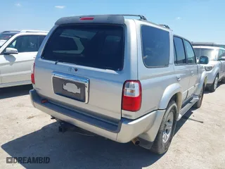 2002 Toyota 4Runner Limited with VIN JT3GN87RX20239209, listed as a IAAI auction lot 42105302 with 266,064 mi miles. Bid and sale history available at carsss.com. Image 4.
