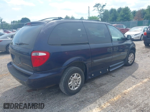 2006 Dodge Grand Caravan SE with VIN 1D4GP24R46B616721, listed as a IAAI auction lot 42543304 with 180,001 mi miles and . Bid and sale history available at DreamBid. Image 4.