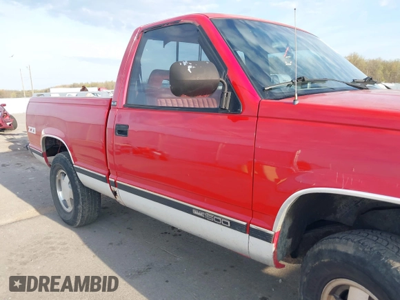 1992 GMC Sierra 1500 with VIN 1GTEK14K6NZ537976, listed as a IAAI auction lot 42036294 with 213,133 mi miles and . Bid and sale history available at DreamBid. Image 6.