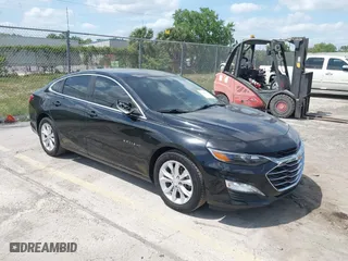 2019 Chevrolet Malibu LT with VIN 1G1ZD5ST4KF168295, listed as a IAAI auction lot 41908651 with 108,444 mi miles. Bid and sale history available at carsss.com. Image 1.