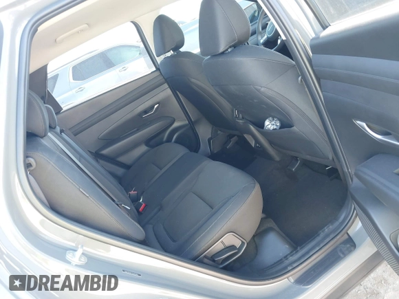 2025 Hyundai Tucson SEL with VIN 5NMJB3DE7SH501802, listed as a IAAI auction lot 41732301 with 2,942 mi miles and . Bid and sale history available at DreamBid. Image 8.
