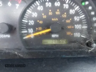 2004 Toyota Tundra SR5 with VIN 5TBDT44154S458664, listed as a IAAI auction lot 42215864 with 177,694 mi miles and . Bid and sale history available at DreamBid. Image 15.