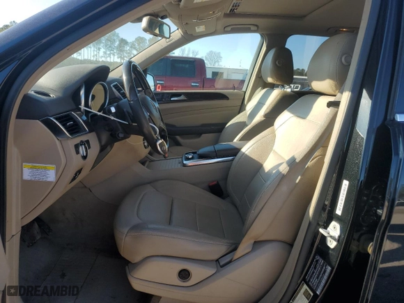 2012 Mercedes-Benz M-Class ML 350 BlueTEC with VIN 4JGDA2EB1CA084764, listed as a Copart auction lot 89222525 with 186,164 mi miles and Clean Title. Bid and sale history available at carsss.com. Image 7.