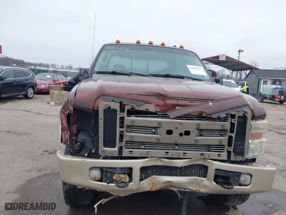 2008 Ford Super Duty F-250 SRW XL with VIN 1FTSW21RX8EB13274, listed as a IAAI auction lot 41800711 with 277,049 mi miles. Bid and sale history available at carsss.com. Image 6.