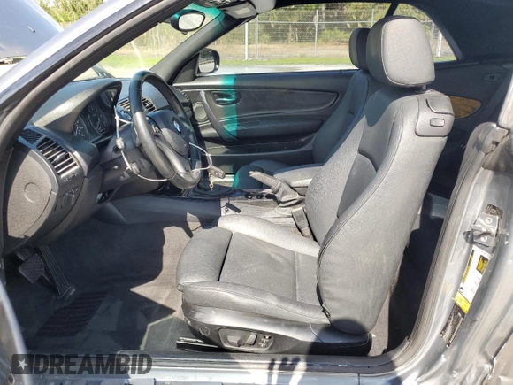 2010 BMW 1 Series 128i with VIN WBAUL7C53AVJ77586, listed as a Copart auction lot 65931574 with 125,025 mi miles and Non repairable. Bid and sale history available at DreamBid. Image 7.