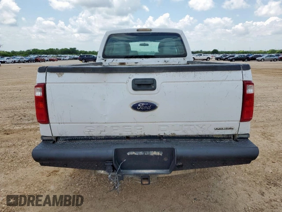 2015 Ford F-250 Lariat with VIN 1FT7W2B65FEB33276, listed as a Copart auction lot 61392365 with 193,284 mi miles and Clean title. Bid and sale history available at DreamBid. Image 6.