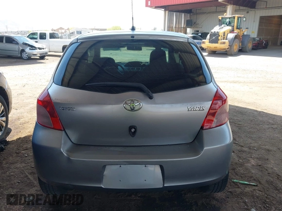 2008 Toyota Yaris with VIN JTDJT923185194768, listed as a IAAI auction lot 42192005 with 250,002 mi miles and . Bid and sale history available at DreamBid. Image 16.