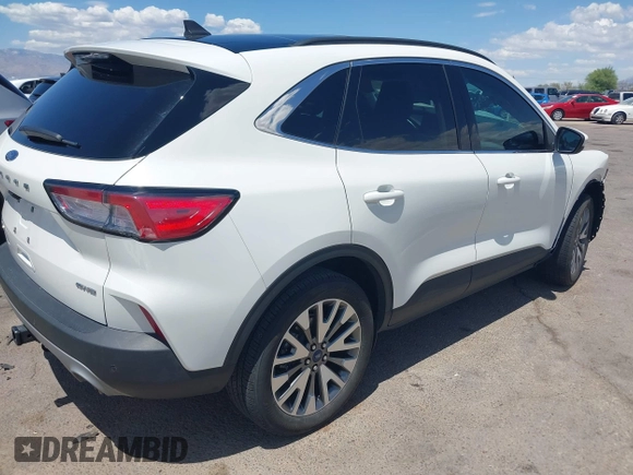 2022 Ford Escape Titanium z VIN 1FMCU9J97NUB89504, wystawiony jako IAAI lot #42571833 z przebiegiem Nie podano mil oraz . Historia ofert i sprzedaży dostępna na DreamBid. Obrazek 4.