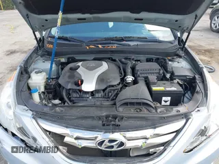 2012 Hyundai Sonata SE with VIN 5NPEC4AB9CH475853, listed as a IAAI auction lot 42084329 with 143,146 mi miles and . Bid and sale history available at carsss.com. Image 10.
