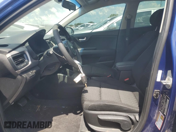 2018 Kia Rio S with VIN 3KPA24AB6JE085151, listed as a Copart auction lot 61552624 with 68,526 mi miles and Clean Title. Bid and sale history available at carsss.com. Image 7.