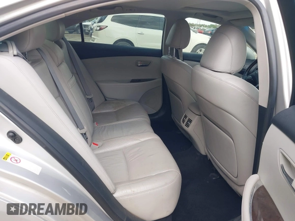 2012 Lexus ES with VIN JTHBK1EG0C2511780, listed as a IAAI auction lot 41906539 with 211,308 mi miles. Bid and sale history available at carsss.com. Image 8.