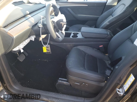 2024 Tesla Model Y Long Range с VIN 7SAYGDEE3RF008119, выставлен на аукционе Copart как лот 76385264 с пробегом 2 918 миль миль и Списание • Salvage title. История ставок и продаж доступна на DreamBid. Изображение 7.