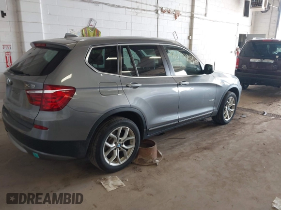 2013 BMW X3 xDrive28i with VIN 5UXWX9C55D0A32404, listed as a IAAI auction lot 42095951 with 165,301 mi miles. Bid and sale history available at carsss.com. Image 4.