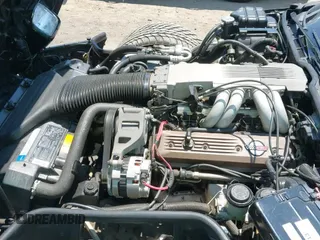 1990 Chevrolet Corvette with VIN 1G1YY3385L5102103, listed as a IAAI auction lot 42607734 with 62,512 mi miles and . Bid and sale history available at DreamBid. Image 12.