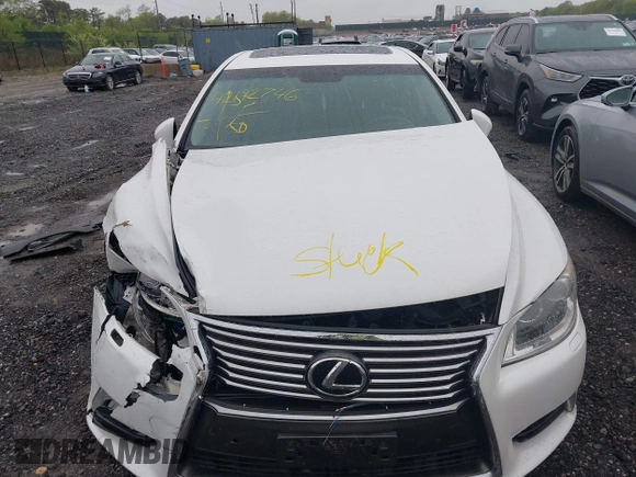 2014 Lexus LS 460 с VIN JTHCL5EF5E5020848, выставлен на аукционе IAAI как лот 42192746 с пробегом 115 766 миль миль и . История ставок и продаж доступна на DreamBid. Изображение 12.