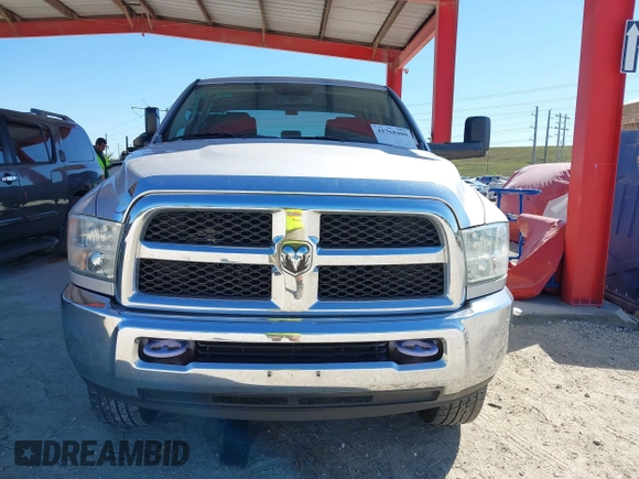2014 Ram 2500 Tradesman with VIN 3C6UR5CJ2EG322271, listed as a IAAI auction lot 41768480 with 86,400 mi miles and . Bid and sale history available at DreamBid. Image 12.