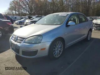 2008 Volkswagen Jetta z VIN 3VWRA71K68M175016, wystawiony jako Copart lot #78563534 z przebiegiem 167 918 mil mil oraz Szkoda całkowita • Salvage title. Historia ofert i sprzedaży dostępna na DreamBid. Obrazek 1.