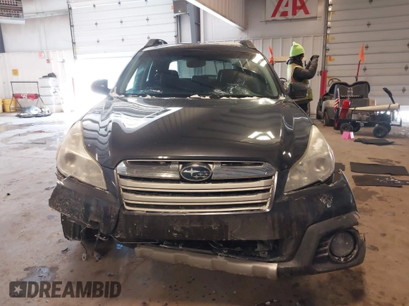 2013 Subaru Outback 2.5i Limited with VIN 4S4BRCKC9D3242941, listed as a IAAI auction lot 41592045 with 194,855 mi miles. Bid and sale history available at carsss.com. Image 12.