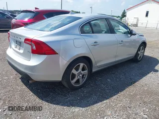 2012 Volvo S60 T5 with VIN YV1622FS4C2116880, listed as a IAAI auction lot 42651472 with 160,745 mi miles and . Bid and sale history available at DreamBid. Image 4.