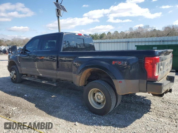 2017 Ford F-350 Lariat z VIN 1FT8W3DT9HED29396, wystawiony jako Copart lot #44615085 z przebiegiem 142 104 mil mil oraz Szkoda całkowita • Salvage title. Historia ofert i sprzedaży dostępna na DreamBid. Obrazek 2.