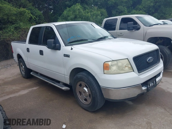 2005 Ford F-150 XLT с VIN 1FTPW12565FB05500, выставлен на аукционе IAAI как лот 42667501 с пробегом 198 383 миль миль и . История ставок и продаж доступна на DreamBid. Изображение 1.