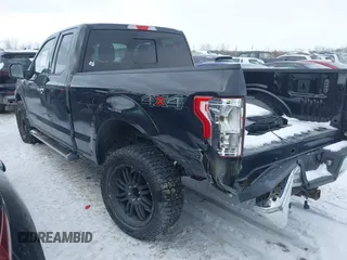2015 Ford F-150 XLT with VIN 1FTEX1EP7FFC90014, listed as a IAAI auction lot 41581927 with 178,955 mi miles. Bid and sale history available at carsss.com. Image 3.