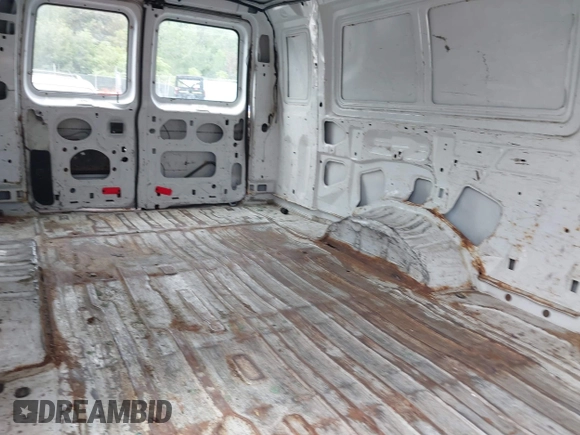 2013 Ford Econoline Cargo Commercial с VIN 1FTSS3EL0DDA70863, выставлен на аукционе IAAI как лот 39840137 с пробегом 525 498 миль миль и . История ставок и продаж доступна на DreamBid. Изображение 8.