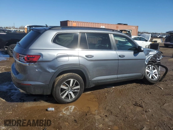 2022 Volkswagen Atlas SE with VIN 1V2LP2CAXNC515083, listed as a Copart auction lot 48060355 with 74,719 mi miles and Salvage title. Bid and sale history available at DreamBid. Image 3.