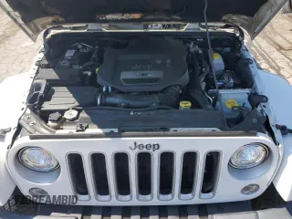 2018 Jeep Wrangler Sahara z VIN 1C4AJWBG5JL811081, wystawiony jako Copart lot #54382845 z przebiegiem 21 489 mil mil oraz Szkoda całkowita • Salvage title. Historia ofert i sprzedaży dostępna na DreamBid. Obrazek 12.