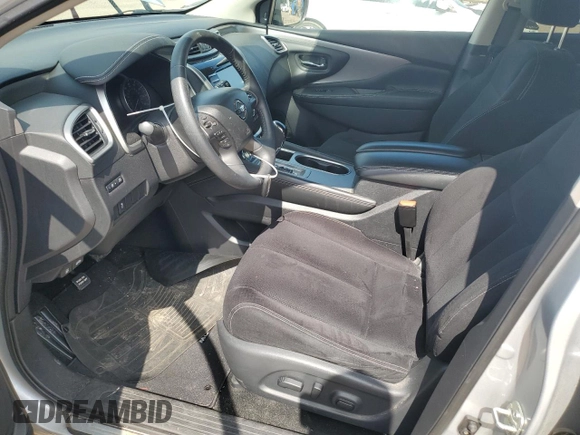 2019 Nissan Murano SV z VIN 5N1AZ2MJ1KN130234, wystawiony jako Copart lot #57672575 z przebiegiem 43 442 mil mil oraz Szkoda całkowita • Salvage title. Historia ofert i sprzedaży dostępna na DreamBid. Obrazek 7.