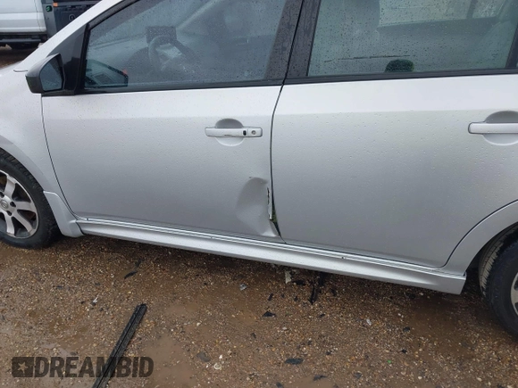 2012 Nissan Sentra S with VIN 3N1AB6AP6CL763843, listed as a IAAI auction lot 41892394 with 150,282 mi miles and . Bid and sale history available at DreamBid. Image 6.