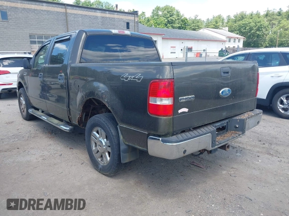 2008 Ford F-150 XLT z VIN 1FTPW14528FB75562, wystawiony jako IAAI lot #42477564 z przebiegiem 181 483 mil mil oraz . Historia ofert i sprzedaży dostępna na DreamBid. Obrazek 3.