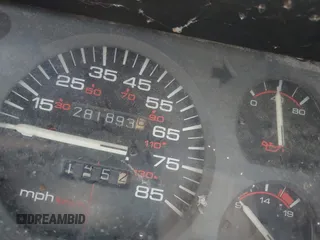 1994 Jeep Cherokee z VIN 1J4FT78S0RL149062, wystawiony jako IAAI lot #41925110 z przebiegiem 281 893 mil mil oraz . Historia ofert i sprzedaży dostępna na DreamBid. Obrazek 12.