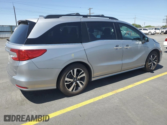2018 Honda Odyssey Elite with VIN 5FNRL6H90JB062506, listed as a Copart auction lot 60336075 with 44,667 mi miles and Salvage title. Bid and sale history available at DreamBid. Image 3.