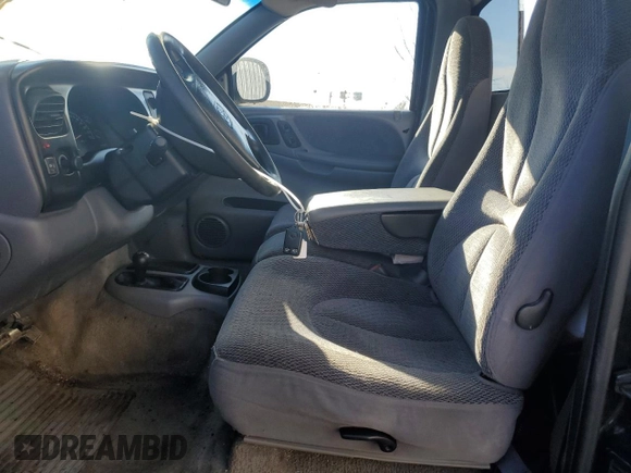 1997 Dodge Dakota z VIN 1B7GG26Y3VS174739, wystawiony jako Copart lot #49969395 z przebiegiem 226 942 mil mil oraz Nie do naprawy • Non repairable. Historia ofert i sprzedaży dostępna na DreamBid. Obrazek 7.