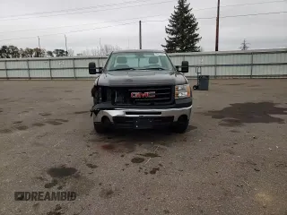 2011 GMC Sierra 1500 Work Truck z VIN 1GTN1TE0XBZ290503, wystawiony jako Copart lot #78415144 z przebiegiem Nie podano mil oraz Szkody całkowita. Historia ofert i sprzedaży dostępna na DreamBid. Obrazek 10.