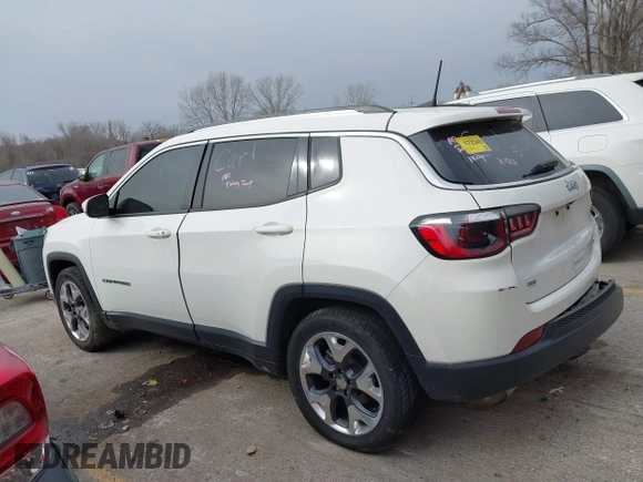 2021 Jeep Compass Limited with VIN 3C4NJCCB2MT528293, listed as a IAAI auction lot 41738444 with 111,848 mi miles. Bid and sale history available at carsss.com. Image 13.