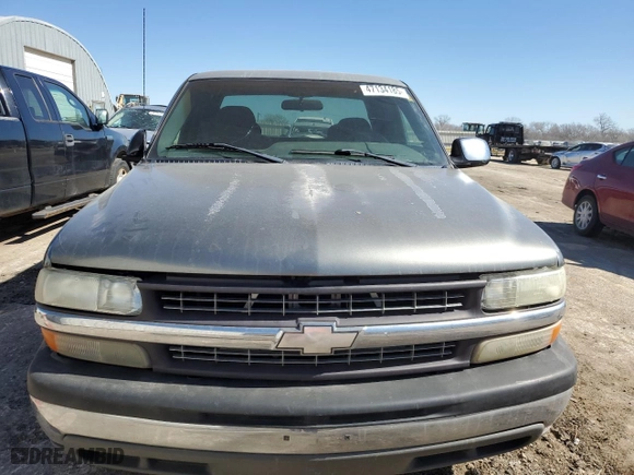2000 Chevrolet Silverado 1500 LS with VIN 2GCEC19T4Y1266072, listed as a Copart auction lot 47134185 with 0 mi miles and Salvage Title. Bid and sale history available at carsss.com. Image 5.