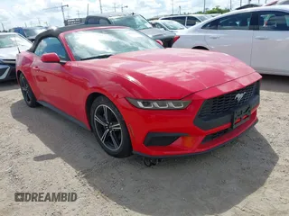 2024 Ford Mustang EcoBoost z VIN 1FAGP8UHXR5113078, wystawiony jako IAAI lot #42594668 z przebiegiem 41 285 mil mil oraz . Historia ofert i sprzedaży dostępna na DreamBid. Obrazek 1.