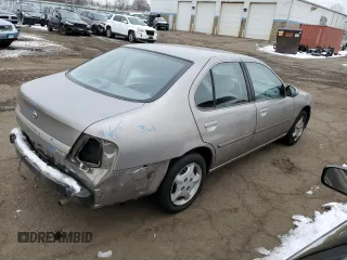 2001 Nissan Altima GXE with VIN 1N4DL01D31C178615, listed as a Copart auction lot 44031605 with 118,707 mi miles and Salvage Title. Bid and sale history available at carsss.com. Image 3.