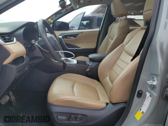 2021 Toyota RAV4 XLE Premium with VIN 2T3C1RFV5MW122775, listed as a Copart auction lot 53689075 with 69,358 mi miles and Salvage title. Bid and sale history available at DreamBid. Image 7.