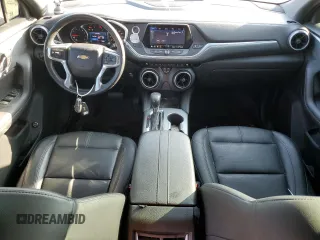 2019 Chevrolet Blazer z VIN 3GNKBDRS9KS684922, wystawiony jako Copart lot #44135395 z przebiegiem 139 227 mil mil oraz Szkoda całkowita • Salvage title. Historia ofert i sprzedaży dostępna na DreamBid. Obrazek 8.