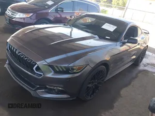 2017 Ford Mustang EcoBoost z VIN 1FA6P8TH9H5215435, wystawiony jako IAAI lot #42531715 z przebiegiem 81 730 mil mil oraz . Historia ofert i sprzedaży dostępna na DreamBid. Obrazek 17.