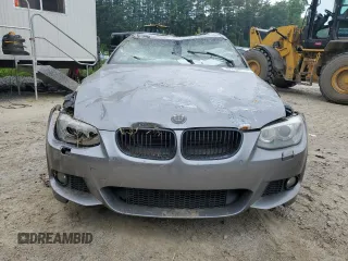 2013 BMW 3 Series 335i xDrive with VIN WBAKF9C54DE859889, listed as a Copart auction lot 61029015 with 120,682 mi miles and Clean title. Bid and sale history available at DreamBid. Image 5.