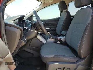 2016 Ford Escape SE z VIN 1FMCU0GX5GUC57593, wystawiony jako Copart lot #56365425 z przebiegiem 121 471 mil mil oraz Szkoda całkowita • Salvage title. Historia ofert i sprzedaży dostępna na DreamBid. Obrazek 7.