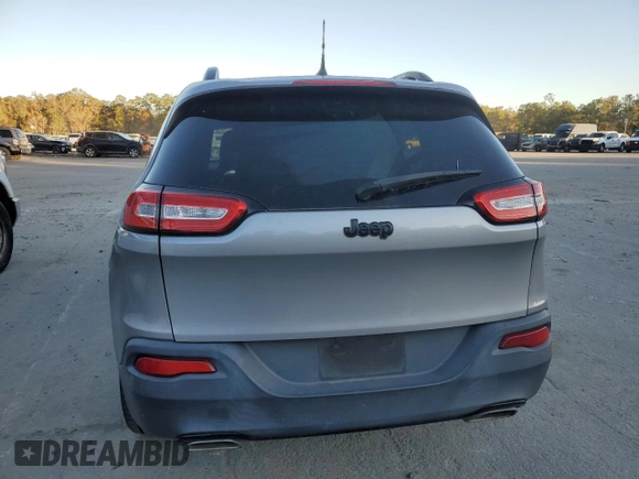 2017 Jeep Cherokee Sport с VIN 1C4PJLAS4HW540389, выставлен на аукционе Copart как лот 80643134 с пробегом 108 471 миль миль и Списание • Salvage title. История ставок и продаж доступна на DreamBid. Изображение 6.